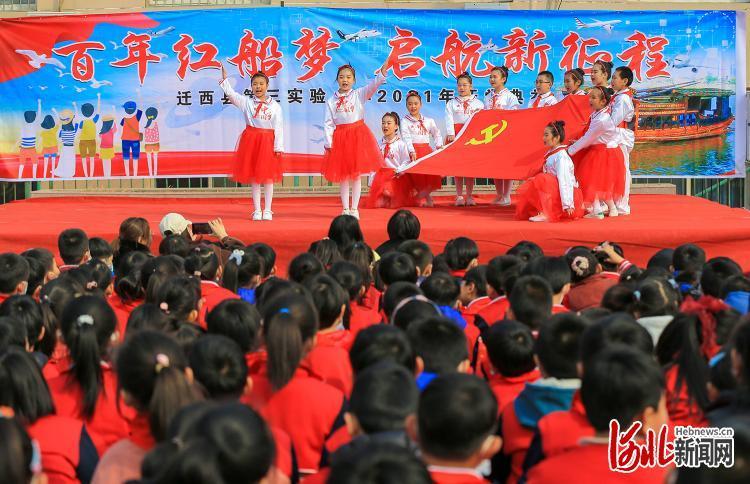 救援淘气的小狗